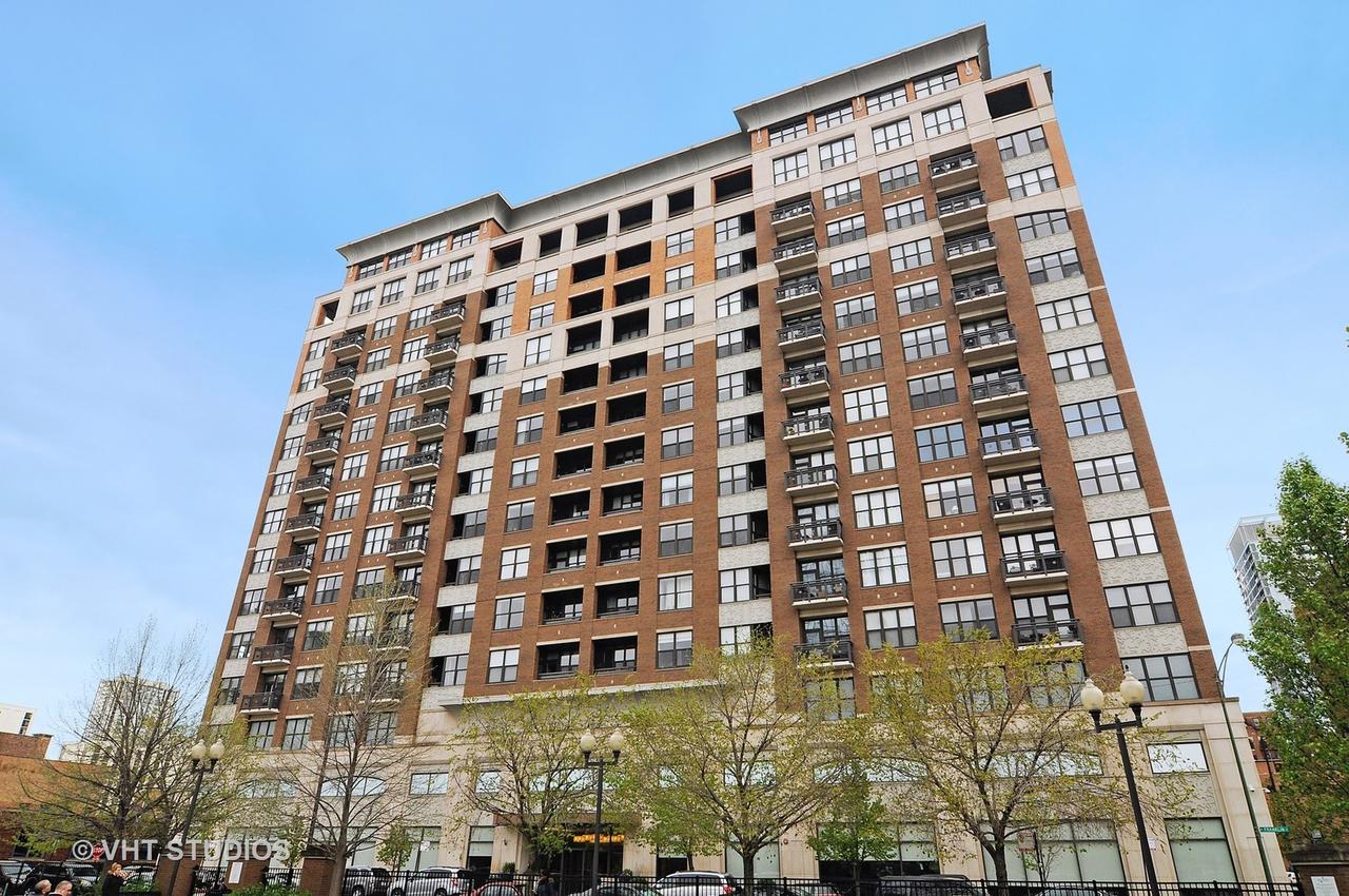 849 N Franklin St. #901, Chicago, IL 60610