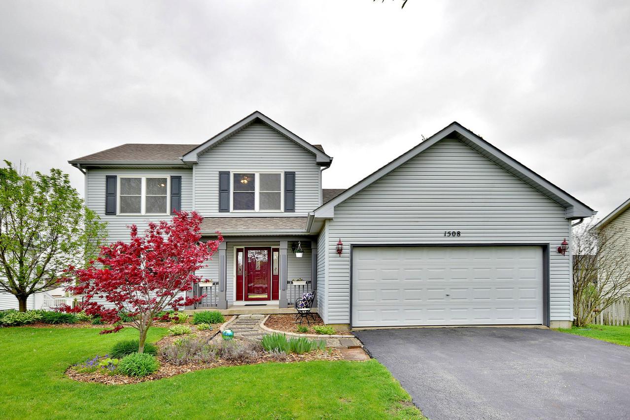 1508 Waterford Rd., North Aurora, IL 60542