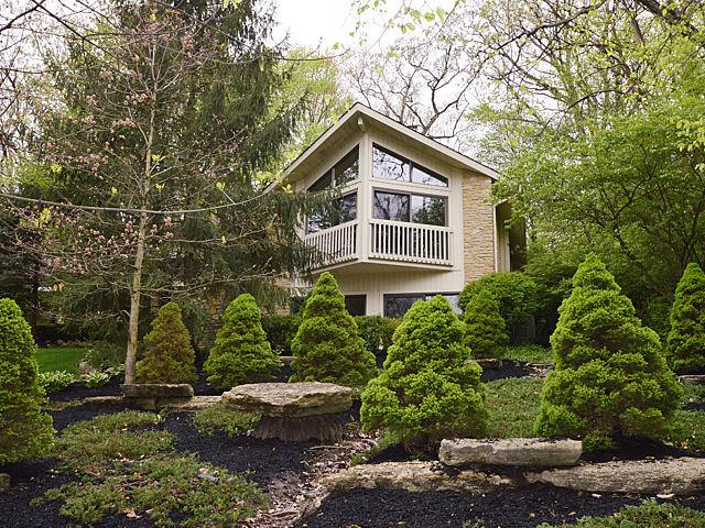 103 Oak Ridge Dr., Burr Ridge, IL 60527