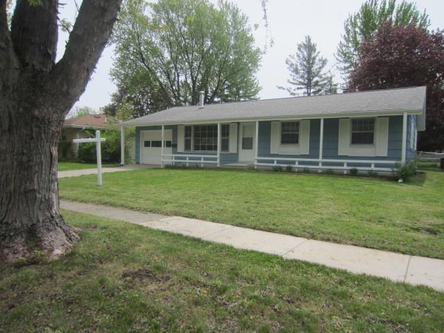 322 Garden Ct., Sycamore, IL 60178