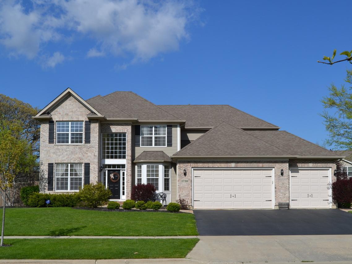 1730 Reagan Blvd., Mchenry, IL 60051