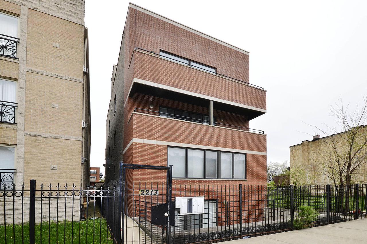 2213 W Warren Blvd. #3, Chicago, IL 60612