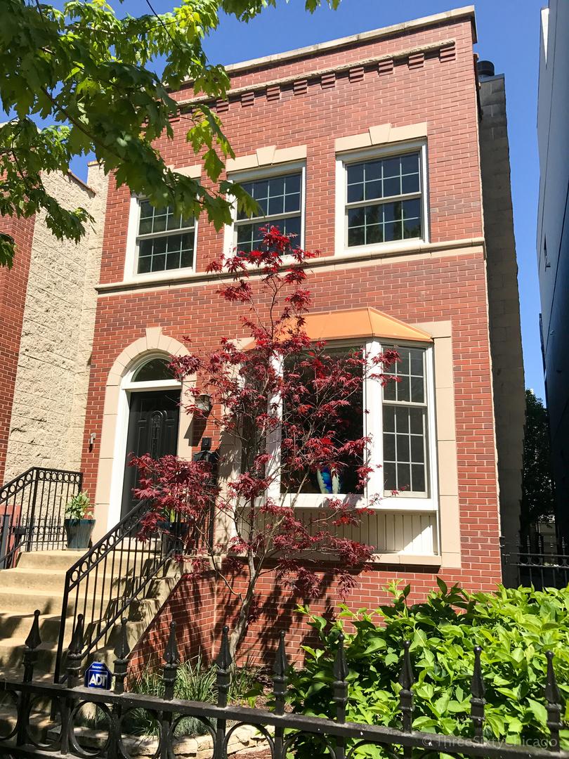 531 N Claremont Ave., Chicago, IL 60612