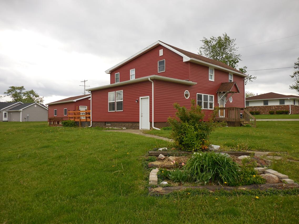 115 W Summit St., Gifford, IL 61847