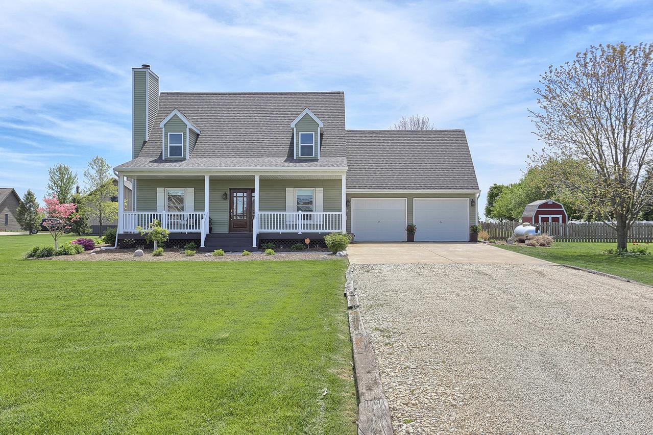 1187 County Road 1100, Champaign, IL 61822