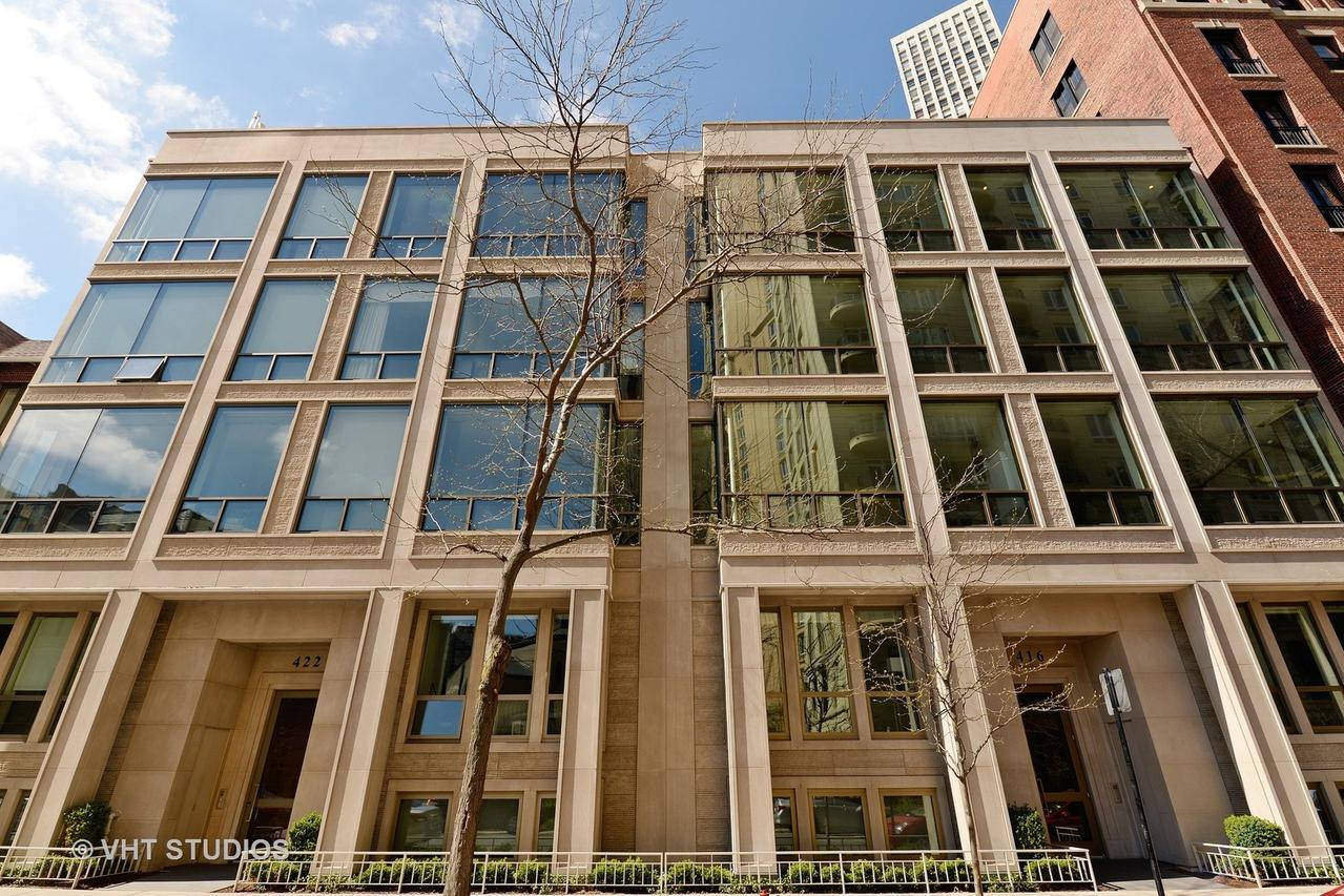 416 W Deming Pl. #2W, Chicago, IL 60614