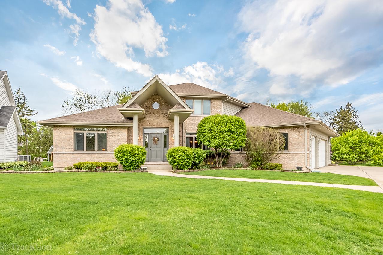 6336 Blodgett Ave., Downers Grove, IL 60516