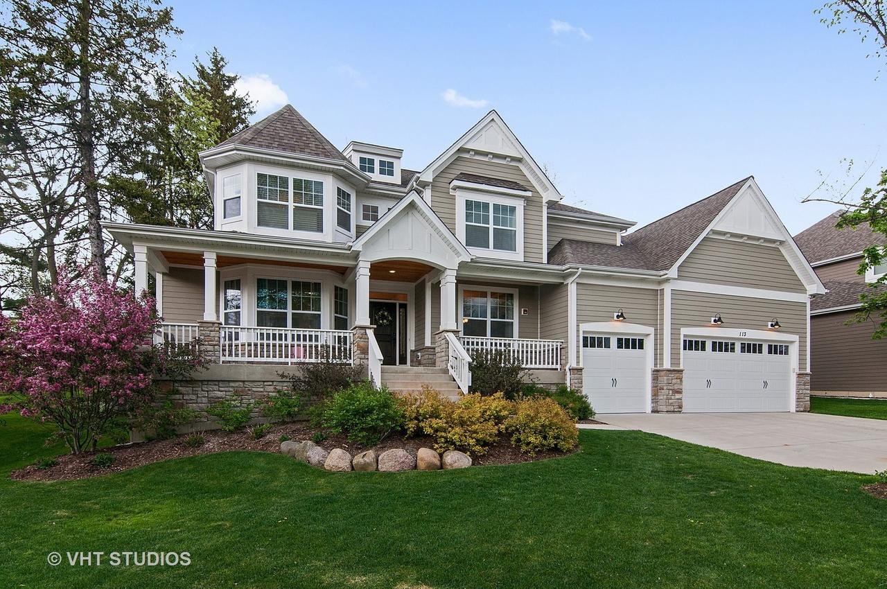 113 N Parkside Ave., Glen Ellyn, IL 60137