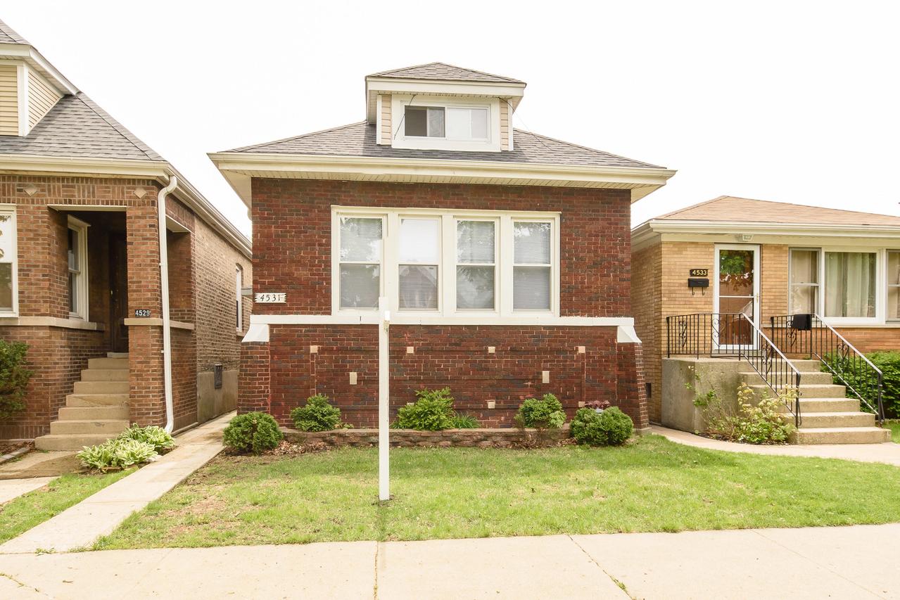 4531 W Deming Pl., Chicago, IL 60639