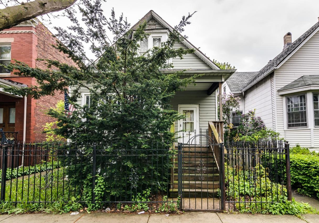 2824 N Spaulding Ave., Chicago, IL 60618