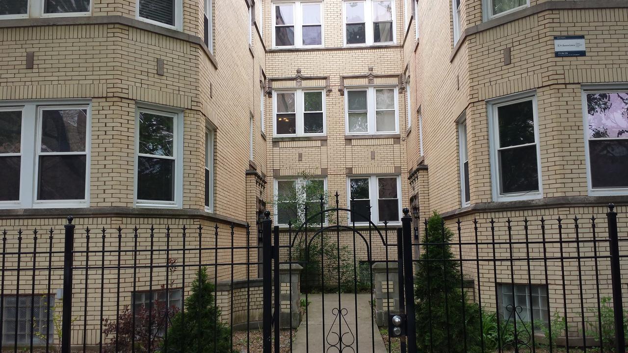 6312 N Fairfield Ave. #2B, Chicago, IL 60659