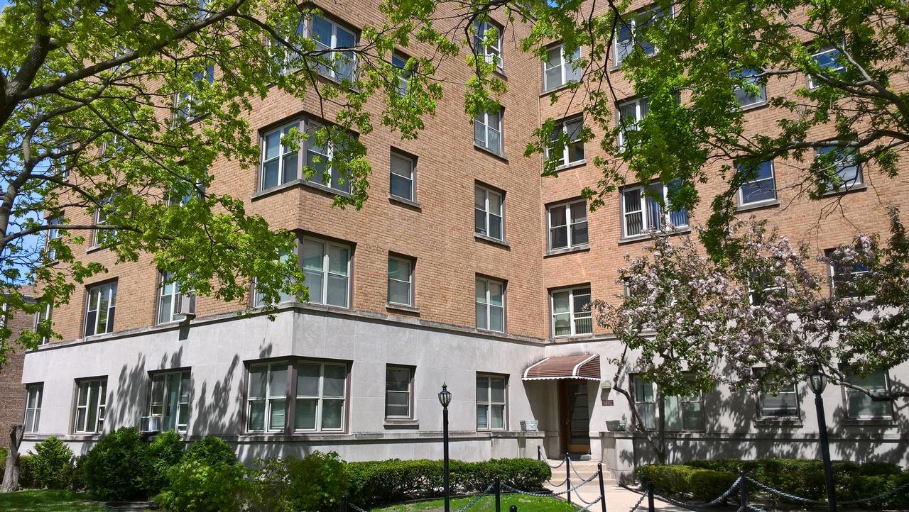 2610 W Balmoral Ave. #302, Chicago, IL 60625