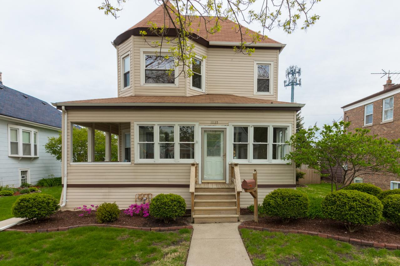 11135 S Talman Ave., Chicago, IL 60655