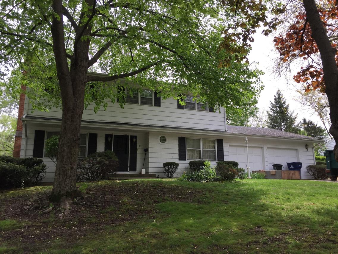 12 Butternut Dr., Naperville, IL 60540