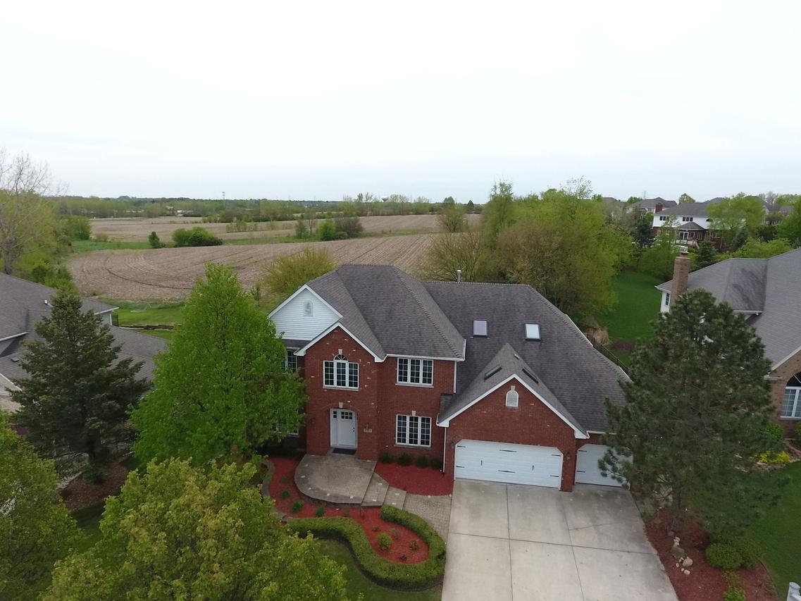 11363 Steeplechase Pkwy., Orland Park, IL 60467