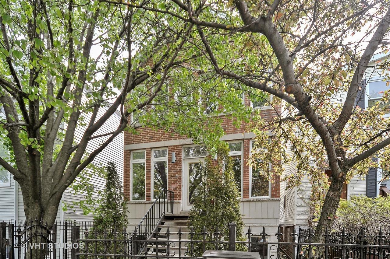 1811 N Fairfield Ave., Chicago, IL 60647