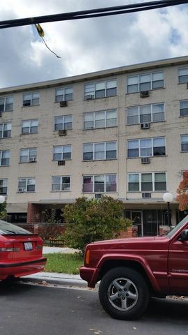 6040 N Troy St. #202, Chicago, IL 60659