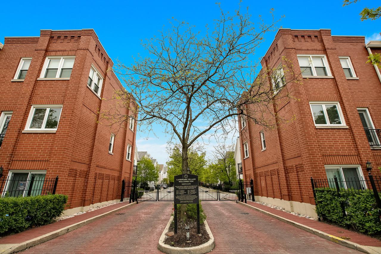 2911 N Wolcott Ave. #G, Chicago, IL 60657