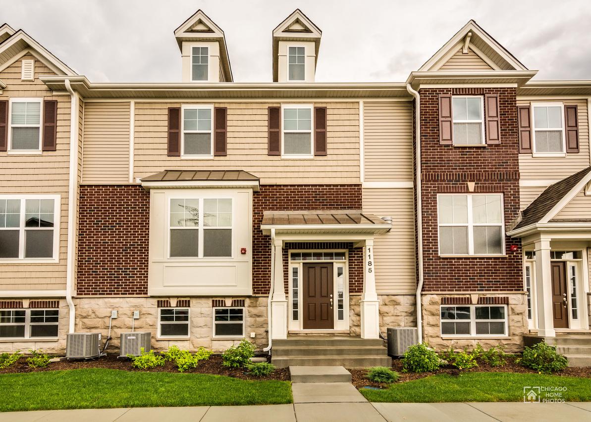 1185 Evergreen Ave. #17-3, Des Plaines, IL 60016