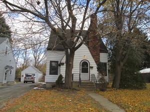 621 Judge Ave., Waukegan, IL 60085