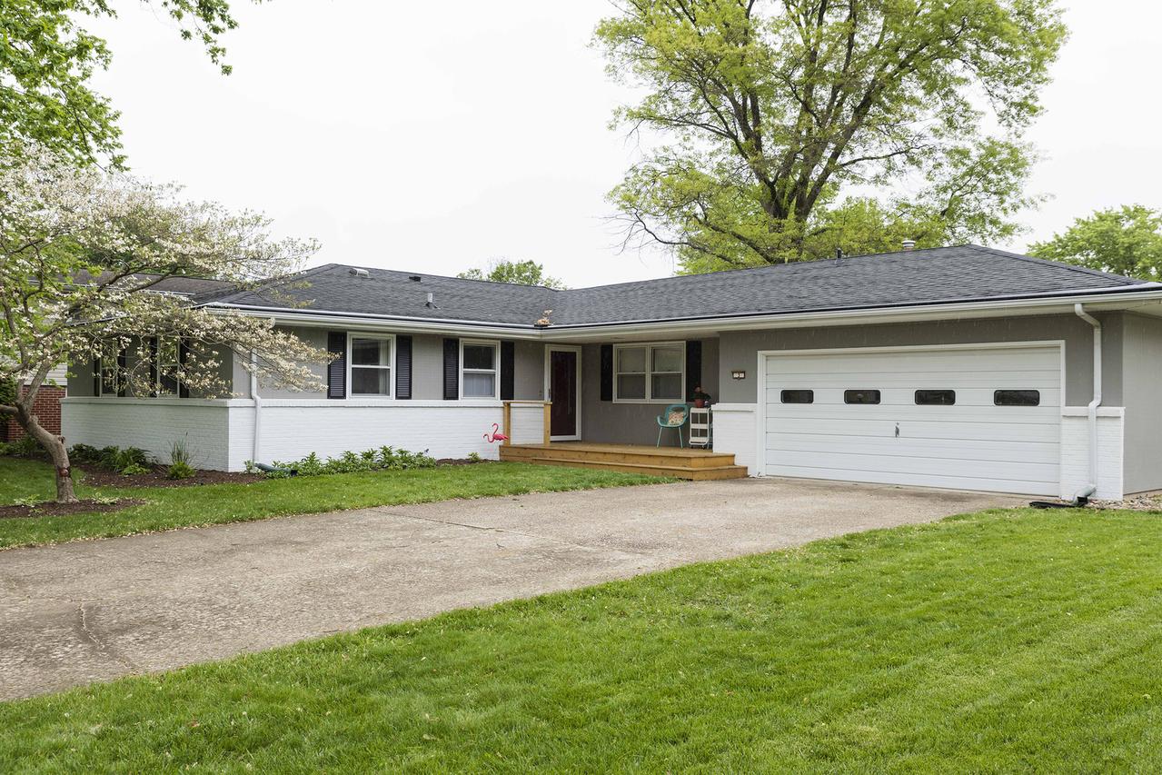 3 Canterbury Ct., Champaign, IL 61821
