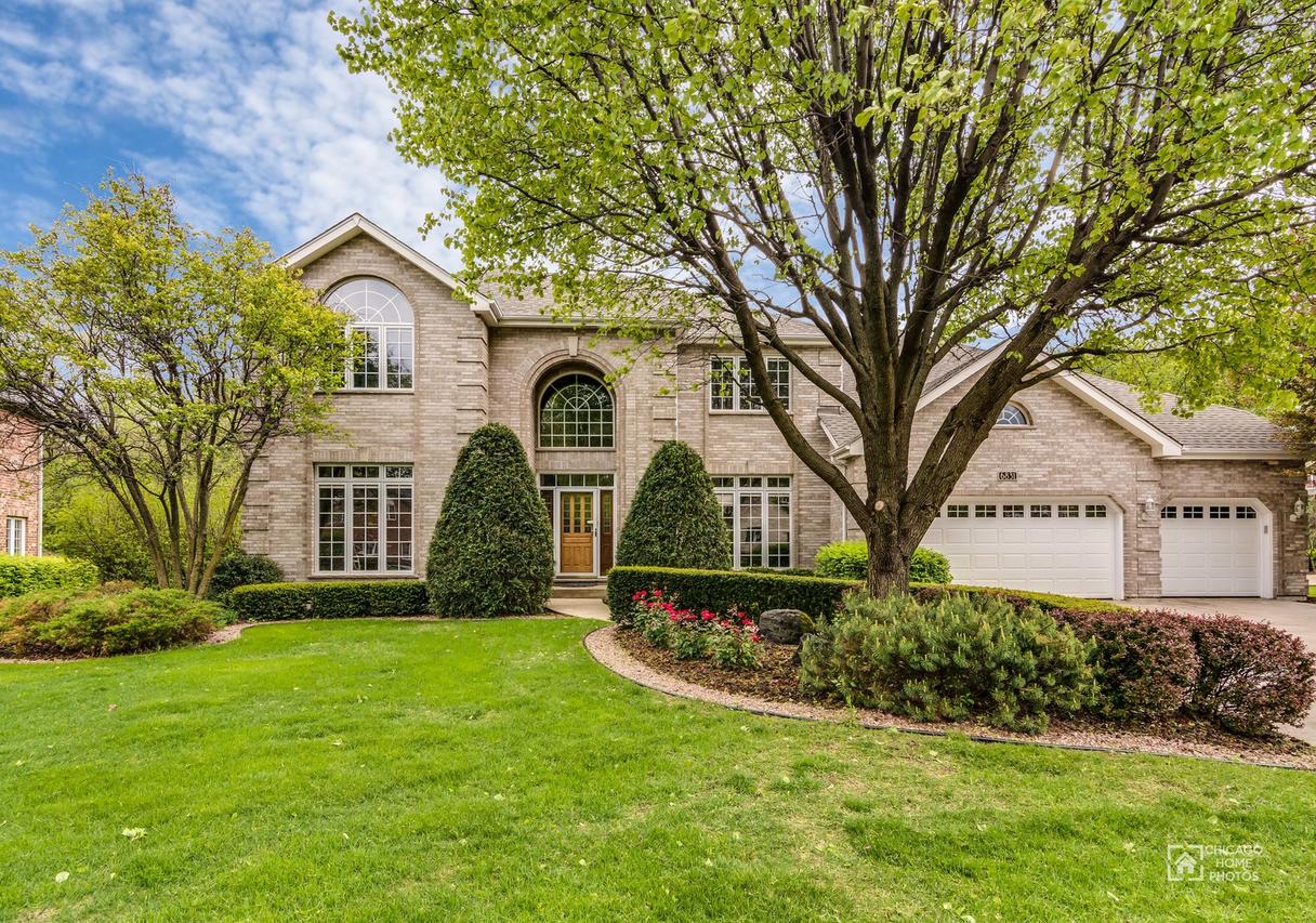 6831 Bantry Ct., Darien, IL 60561