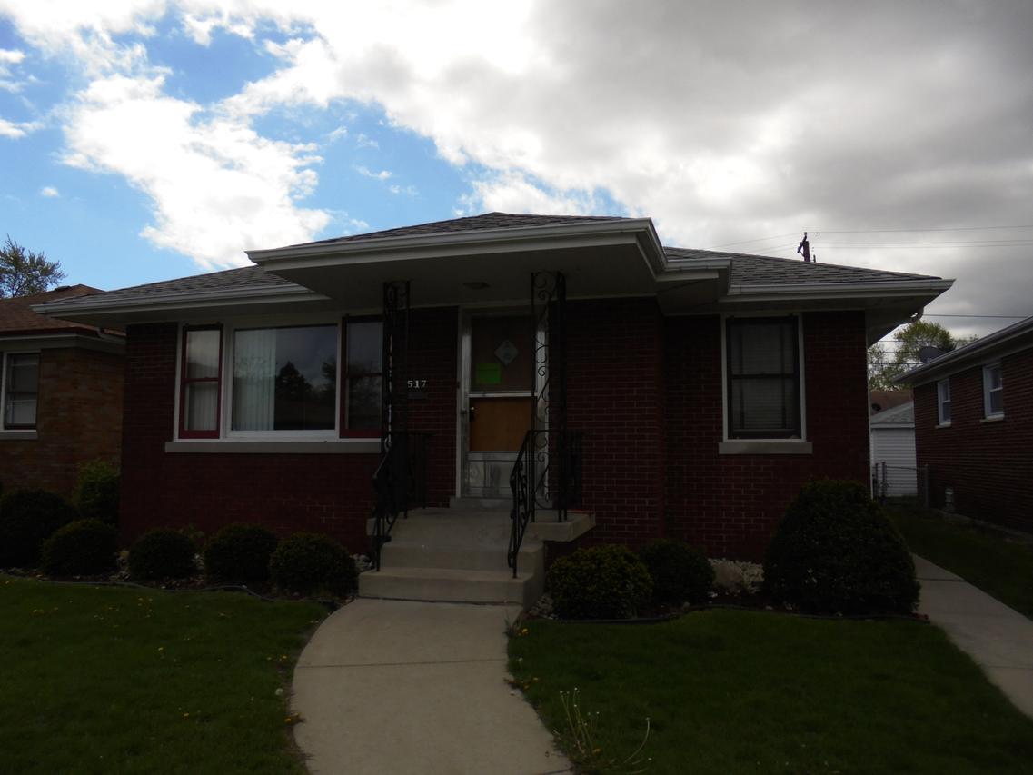 517 157th St., Calumet City, IL 60409
