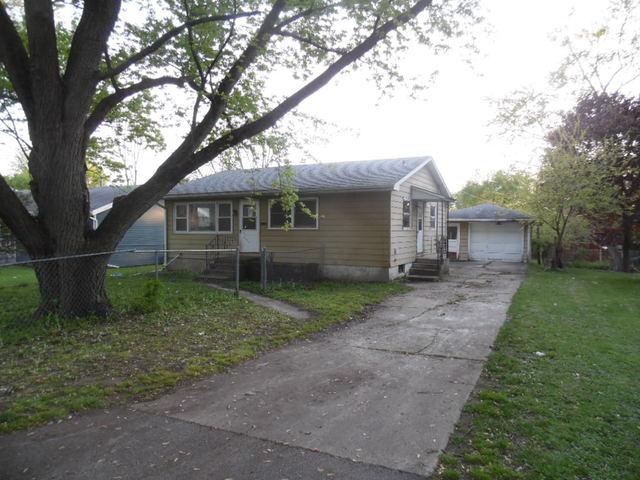 1141 S 4th St., Aurora, IL 60505