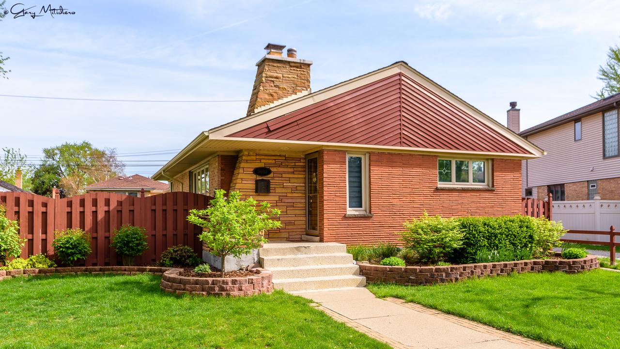 3632 W 108th St., Chicago, IL 60655