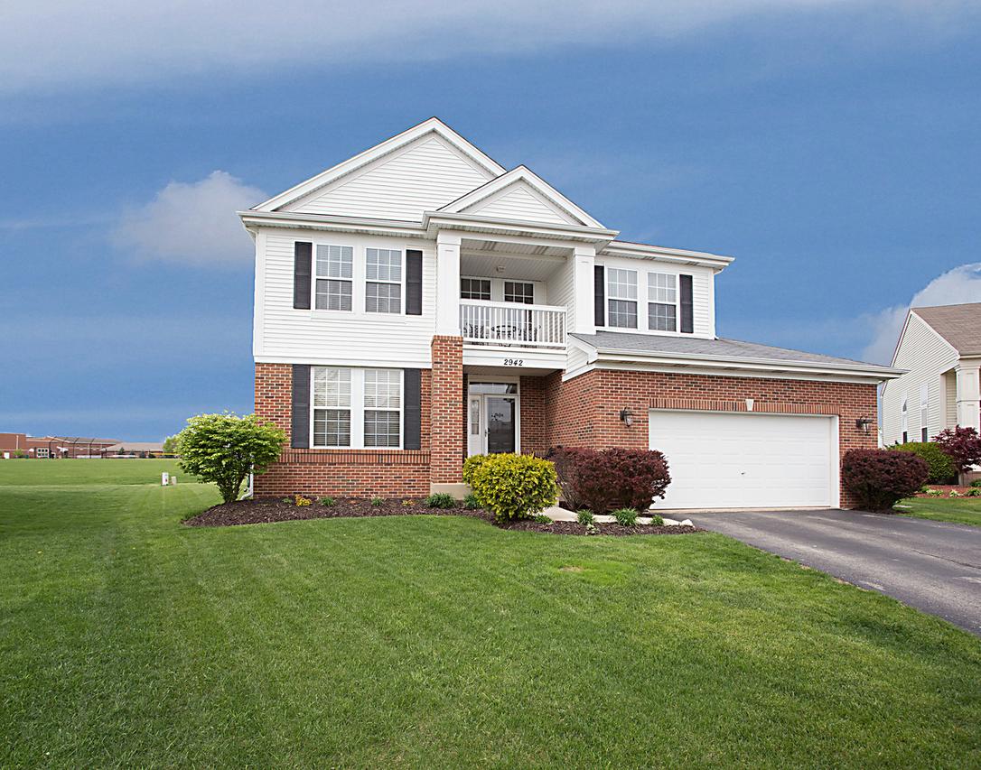 2942 Thunderbird Ct., Aurora, IL 60503