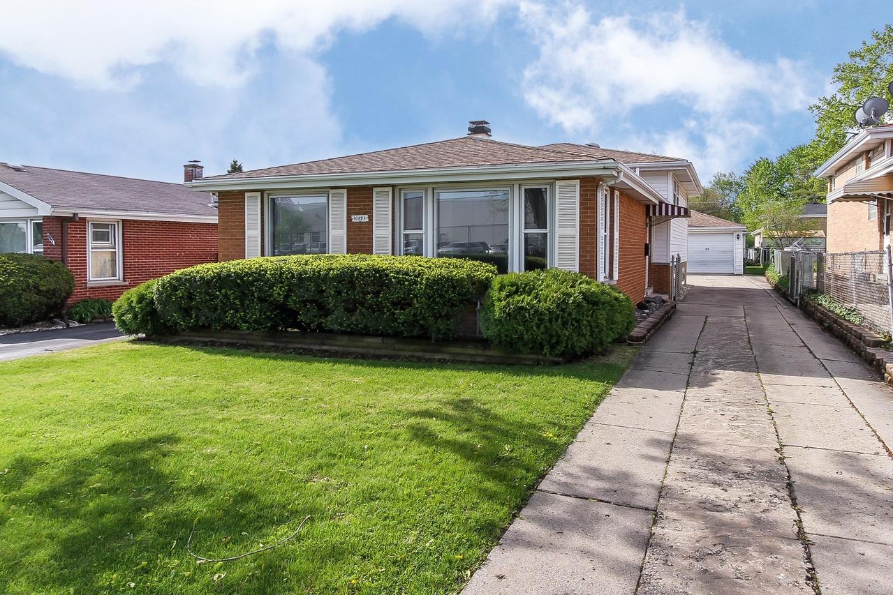10821 Belmont Ave., Franklin Park, IL 60164