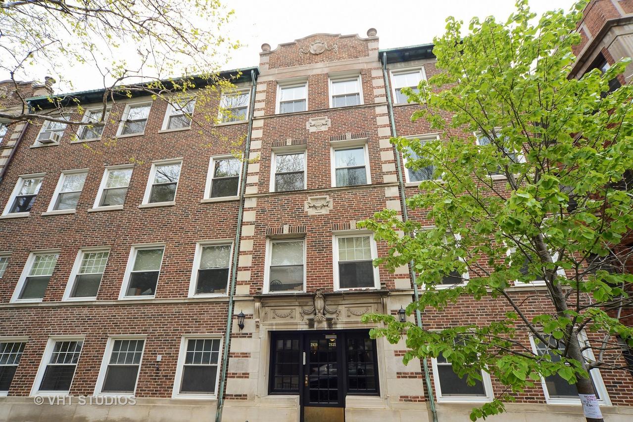 2929-31 N Pine Grove Ave. #3, Chicago, IL 60657