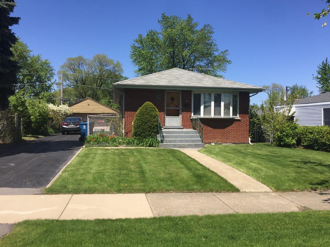 42 Westward Ho Dr., Northlake, IL 60164