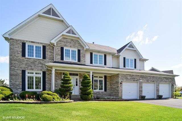 1271 Adler Ln., Carol Stream, IL 60188