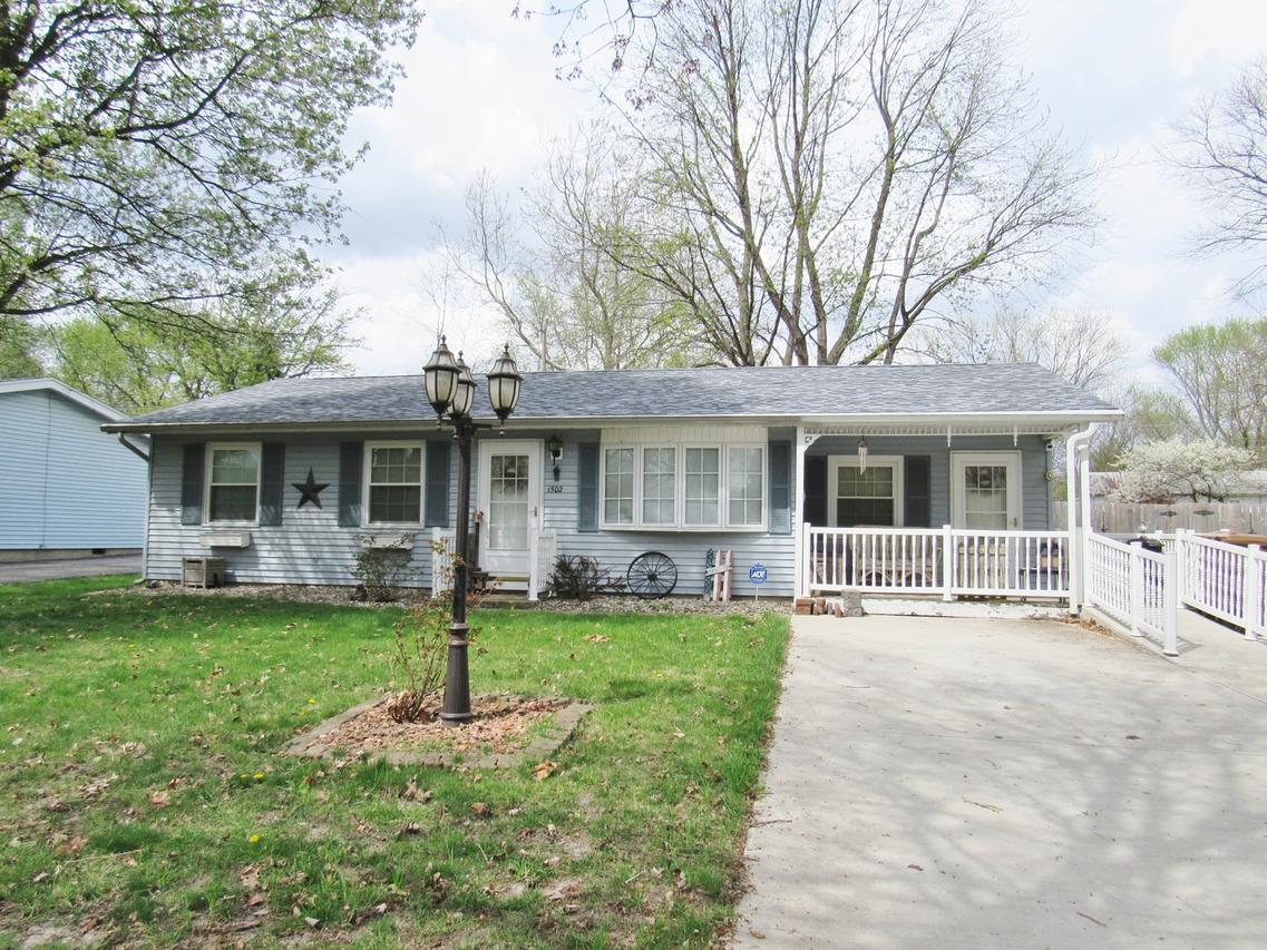 1502 Comanche Dr., Champaign, IL 61821