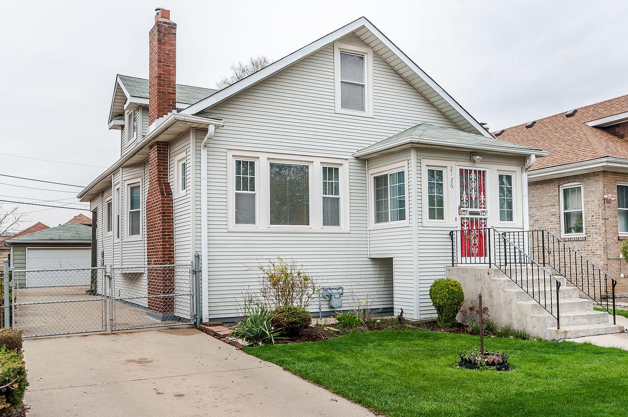 2126 S 2nd Ave., Maywood, IL 60153