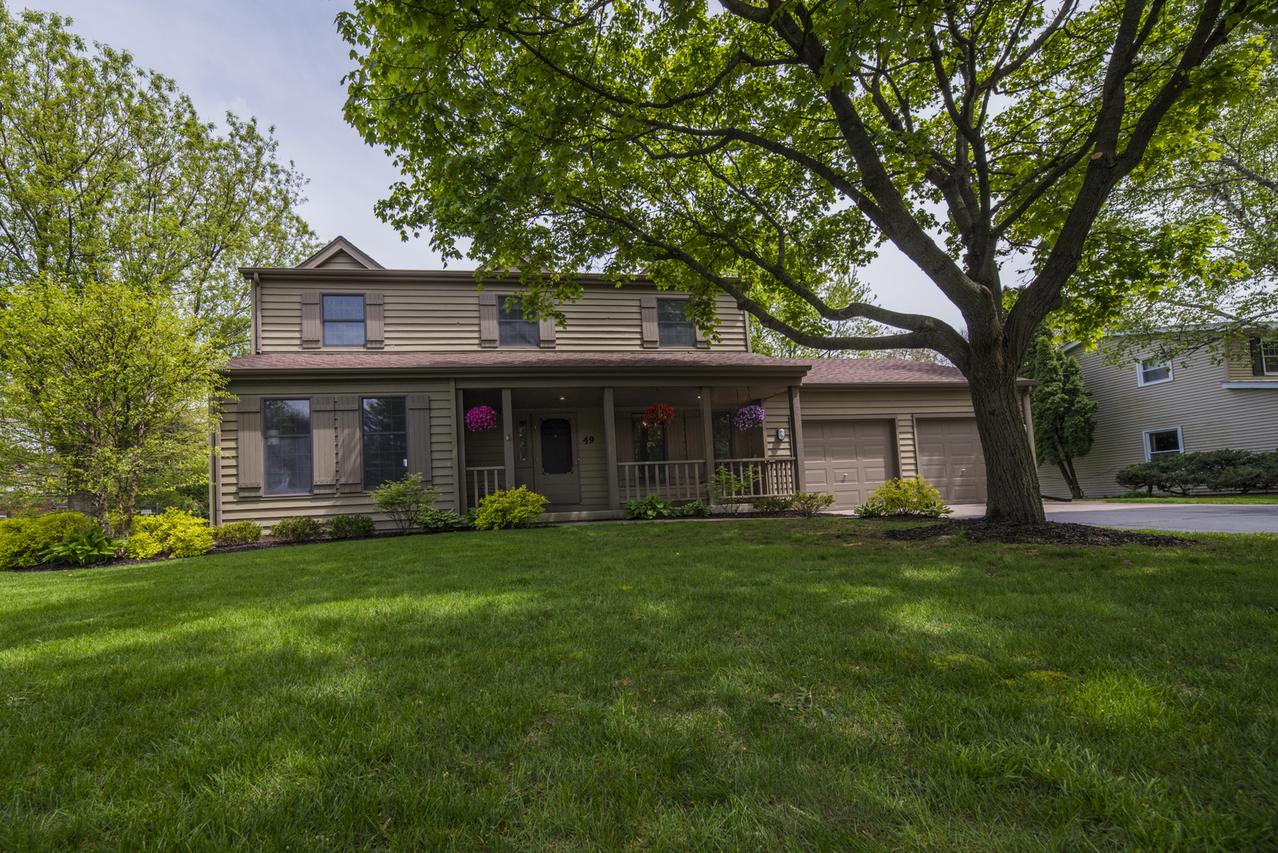49 N Oriole Tr., Crystal Lake, IL 60014