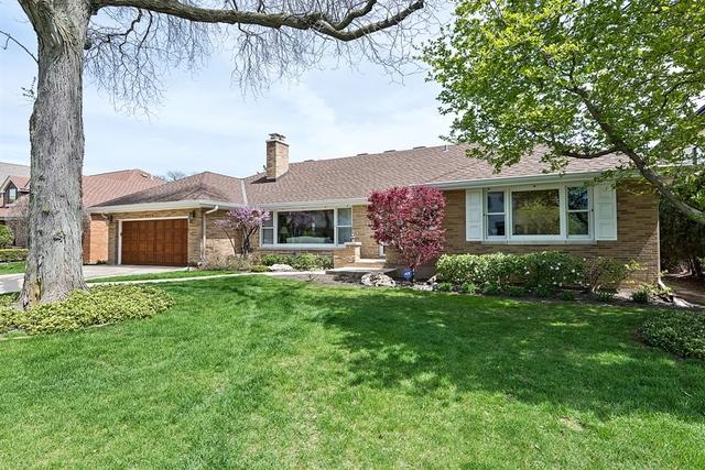 6625 N Nokomis Ave., Lincolnwood, IL 60712