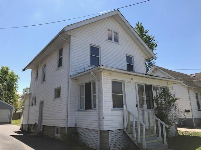 528 Woodlawn Ave., Aurora, IL 60506