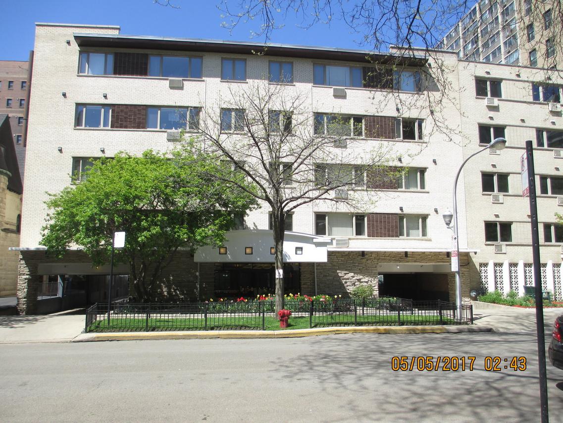 426 W Barry Ave. #407, Chicago, IL 60657
