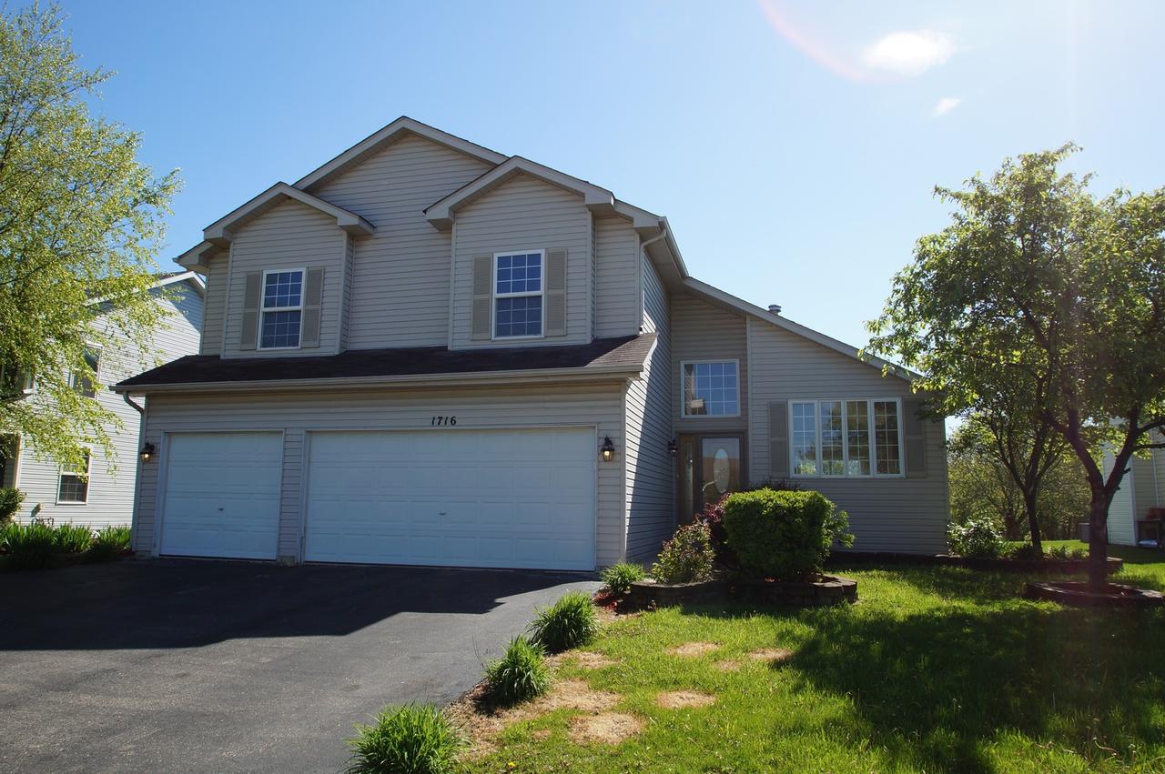 1716 Parkside Dr., Plainfield, IL 60586
