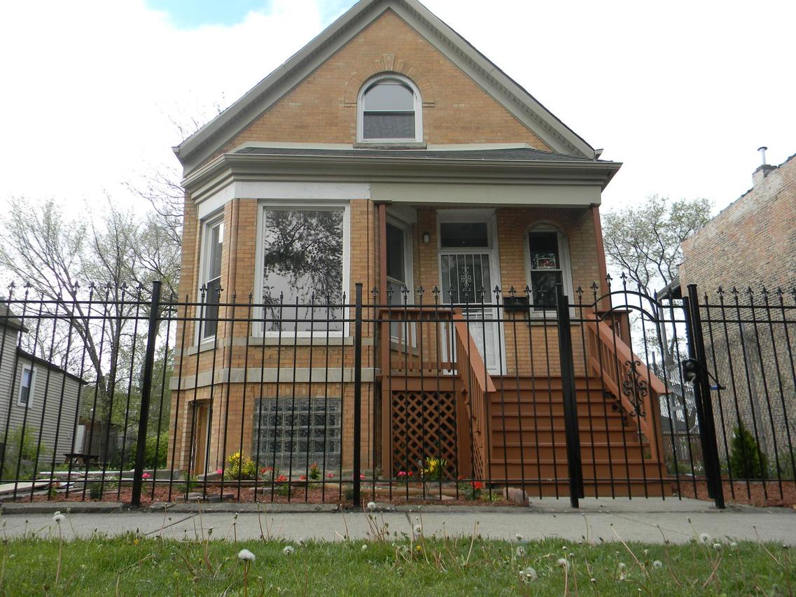 4137 W Van Buren St., Chicago, IL 60624