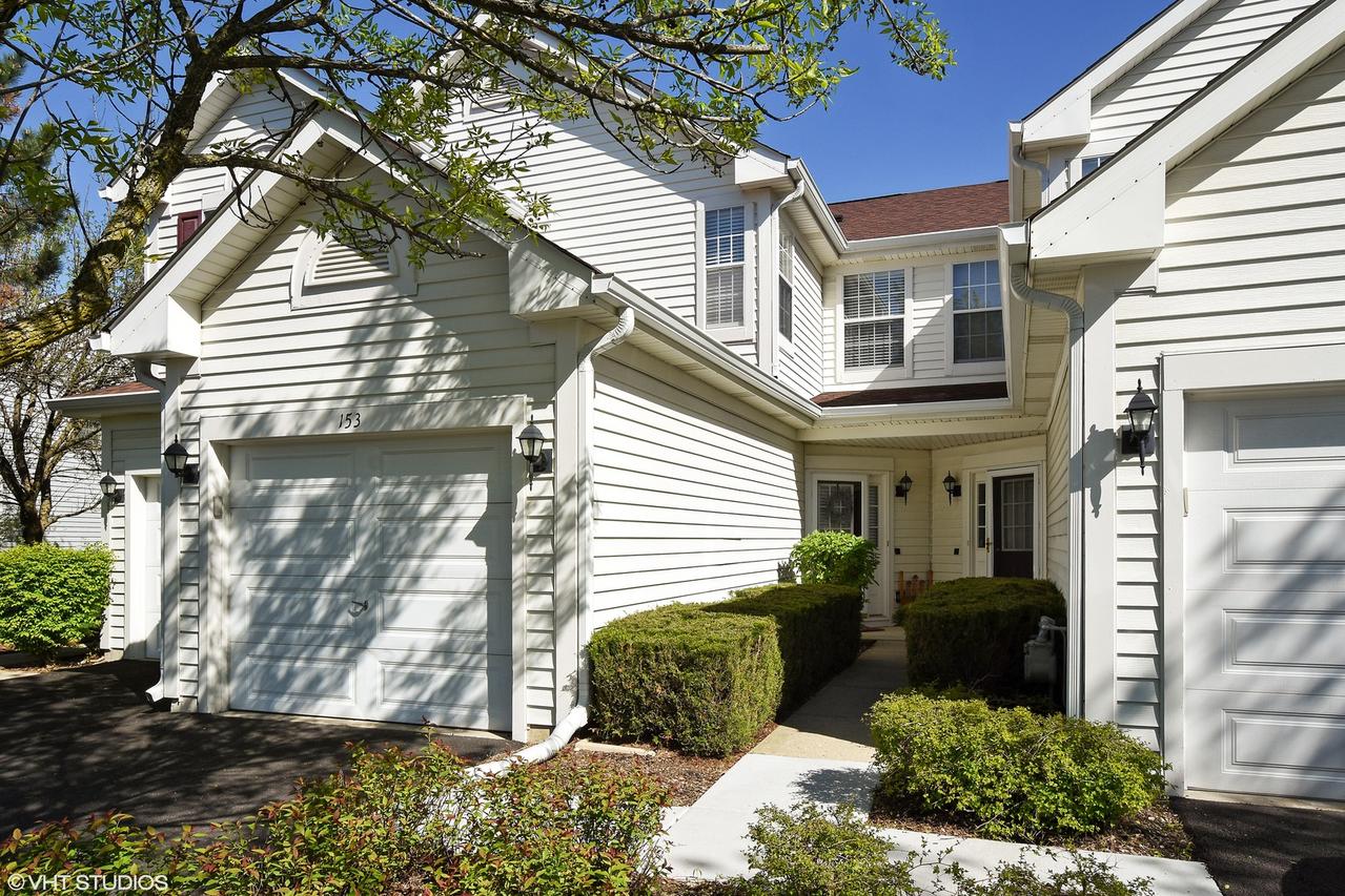 153 Polaris Dr., Lake In The Hills, IL 60156