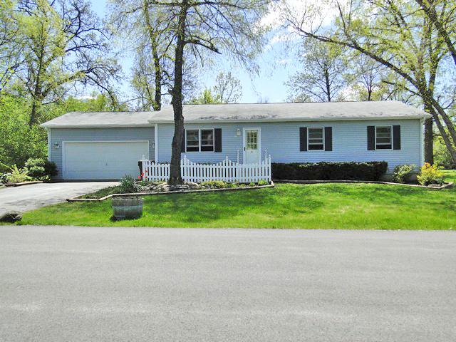 8715 Lakeview Ave., Crystal Lake, IL 60014