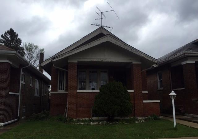 8025 S Bishop St., Chicago, IL 60620