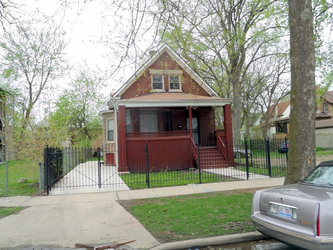 7714 S Marquette Ave., Chicago, IL 60649
