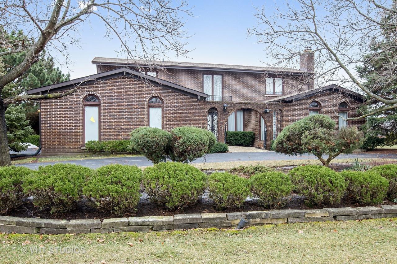 505 Rue Royale, Deer Park, IL 60010