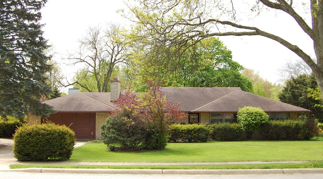 2025 Prairie Ave., Downers Grove, IL 60515