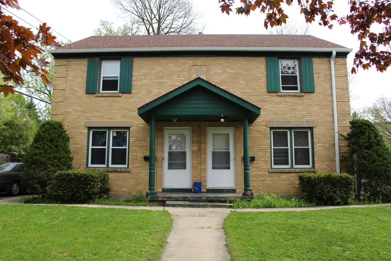 420 Woodley Ave., Dekalb, IL 60115