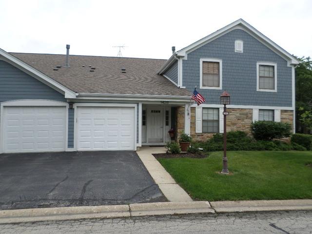 1428 Williamsburg Dr. #D-1, Schaumburg, IL 60193